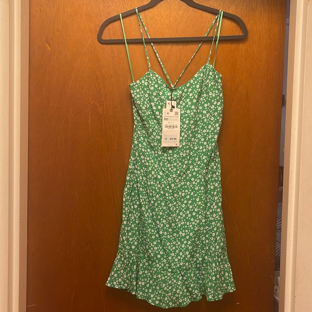 Women Zara dress size X small brand new